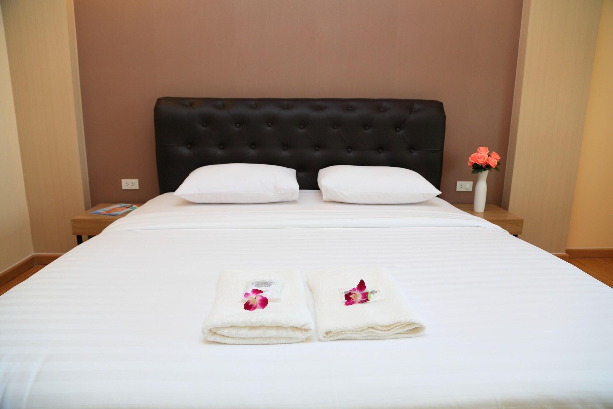 Triple Trees Hotel Pathum Thani Εξωτερικό φωτογραφία